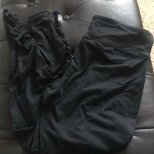 Mono B black leggings